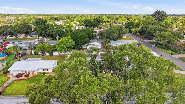 3360 70 STREET N, St Petersburg, FL 33710
