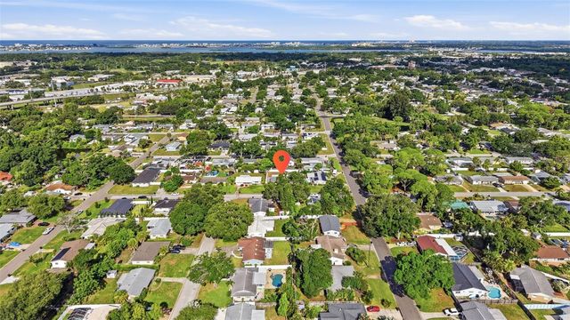 3360 70 STREET N, St Petersburg, FL 33710