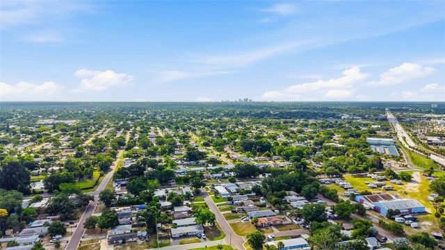 3360 70 STREET N, St Petersburg, FL 33710