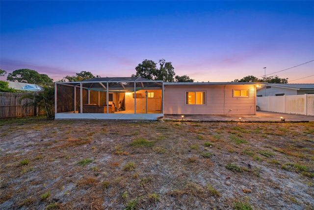 3360 70 STREET N, St Petersburg, FL 33710