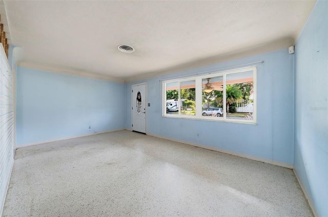 3360 70 STREET N, St Petersburg, FL 33710