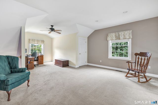 132 Meadow Brook Road 132, Oxford, CT 06478
