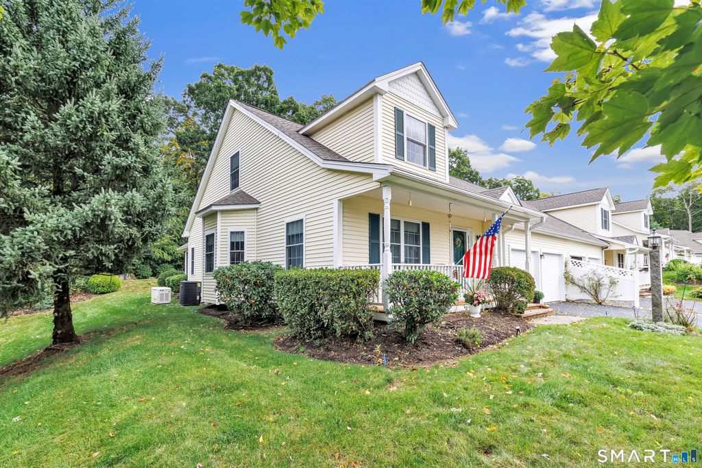 132 Meadow Brook Road 132, Oxford, CT 06478