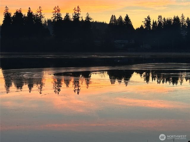 5341 S Bercot Road, Freeland, WA 98249