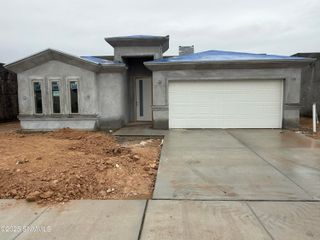 3730 Daybreak Street, Las Cruces, NM 88012