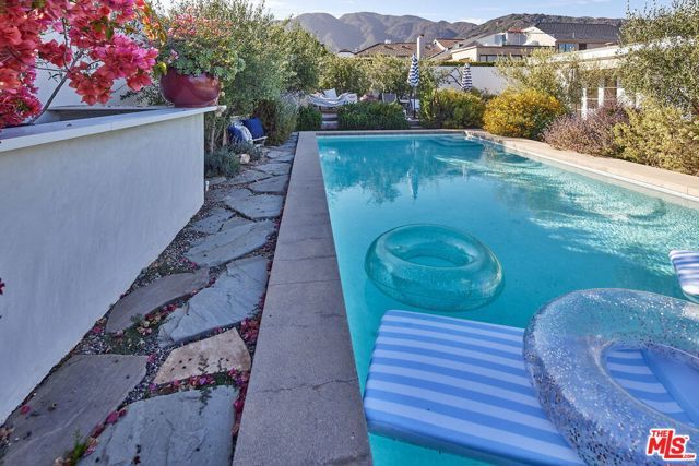 3817 Surfwood Road, Malibu, CA 90265