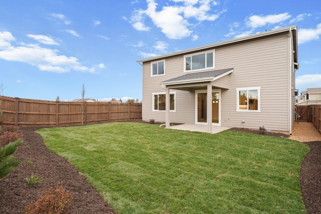 2111 SW 43rd Street Lot 13, Redmond, OR 97756