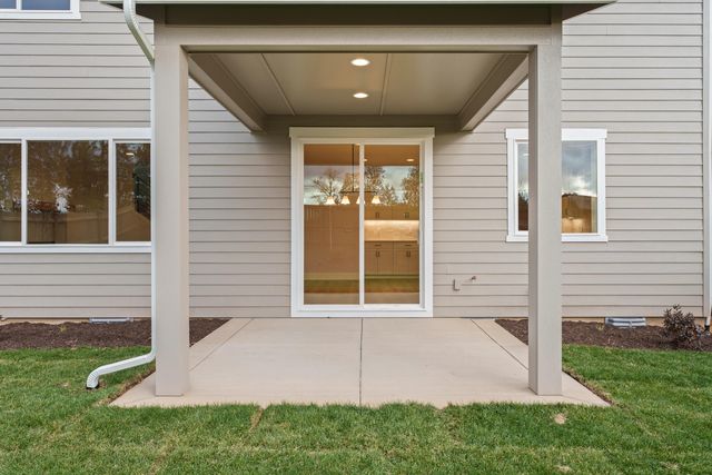 2111 SW 43rd Street Lot 13, Redmond, OR 97756