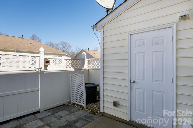 824 Gentlewinds Court, Fort Mill, SC 29708