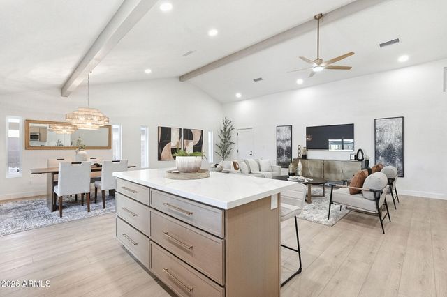 1750 W KIOWA Avenue, Mesa, AZ 85202