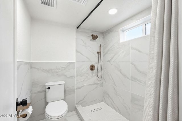 1750 W KIOWA Avenue, Mesa, AZ 85202