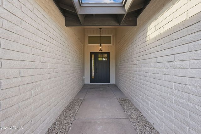 1750 W KIOWA Avenue, Mesa, AZ 85202