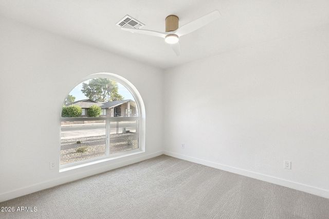 1750 W KIOWA Avenue, Mesa, AZ 85202