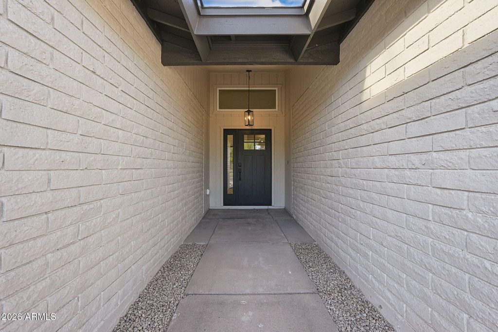 1750 W KIOWA Avenue, Mesa, AZ 85202 — photo 3
