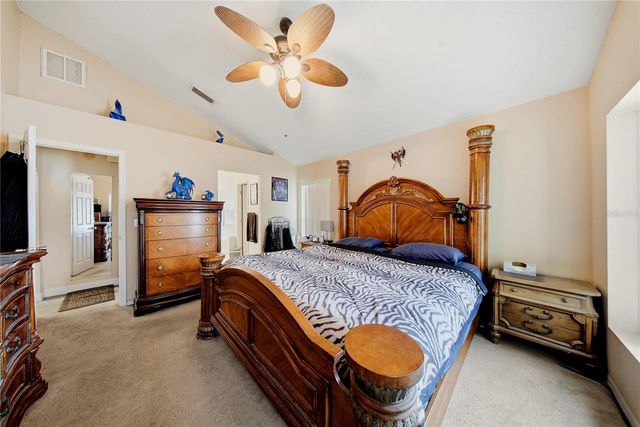 6804 MIRROR LAKE AVENUE, Tampa, FL 33634