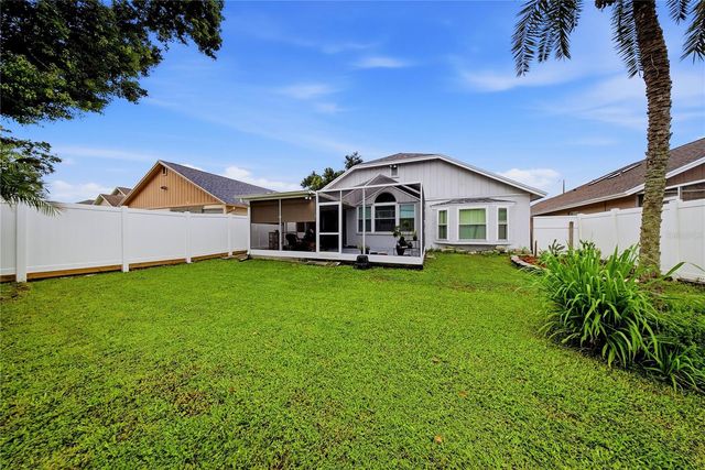 6804 MIRROR LAKE AVENUE, Tampa, FL 33634