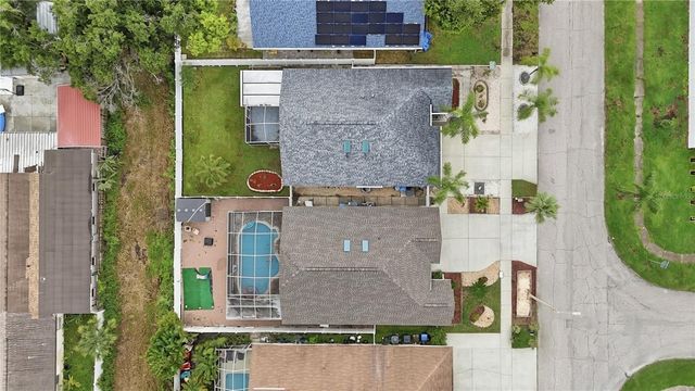 6804 MIRROR LAKE AVENUE, Tampa, FL 33634