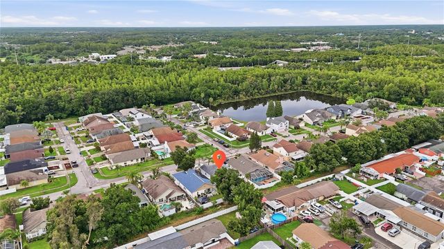 6804 MIRROR LAKE AVENUE, Tampa, FL 33634