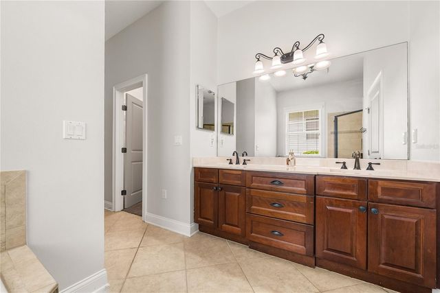 11067 NW 18TH ROAD, Gainesville, FL 32606