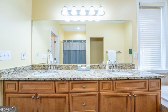 190 Towerview Circle, Mount Airy, GA 30563