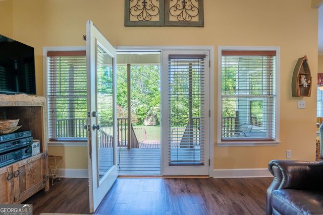 190 Towerview Circle, Mount Airy, GA 30563