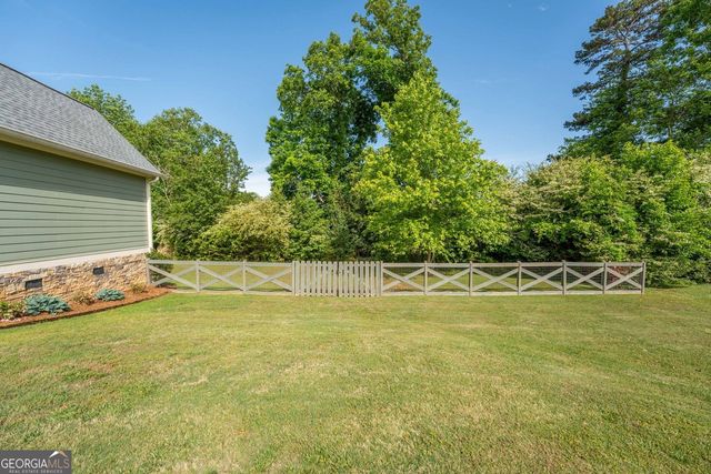 190 Towerview Circle, Mount Airy, GA 30563
