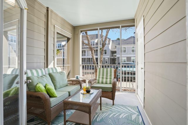 130 River Landing Drive 3111, Charleston, SC 29492