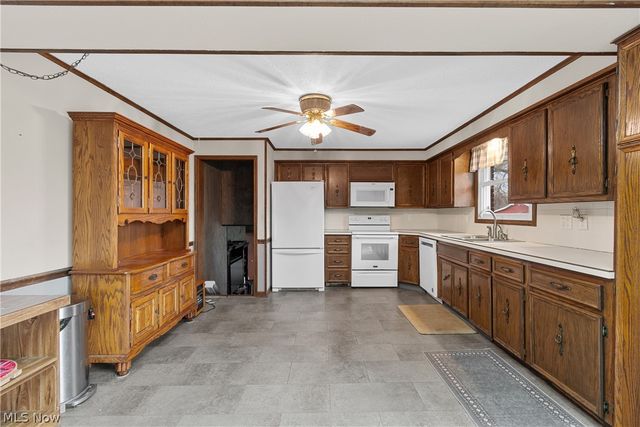 6920 Nimishillen Church Street, Louisville, OH 44641