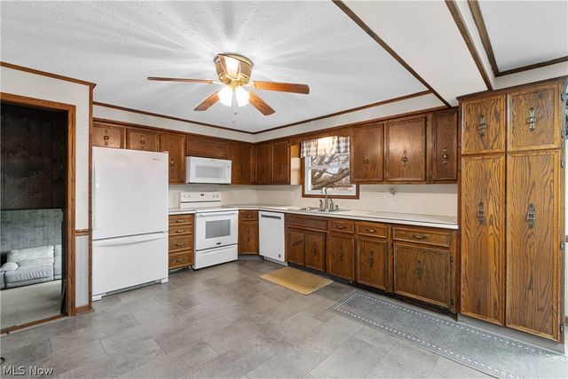 6920 Nimishillen Church Street, Louisville, OH 44641