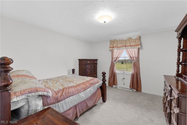 6920 Nimishillen Church Street, Louisville, OH 44641