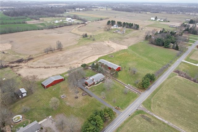 6920 Nimishillen Church Street, Louisville, OH 44641