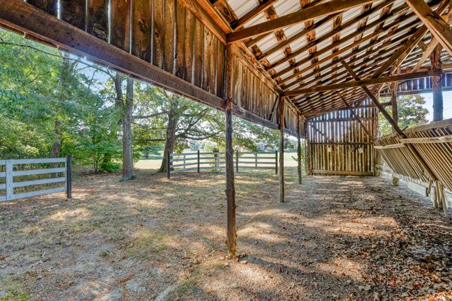 7317 Sugar Camp Hollow Rd, Fairview, TN 37062