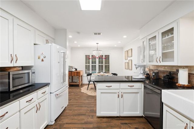 1415 Marigold Avenue, Mcallen, TX 78501