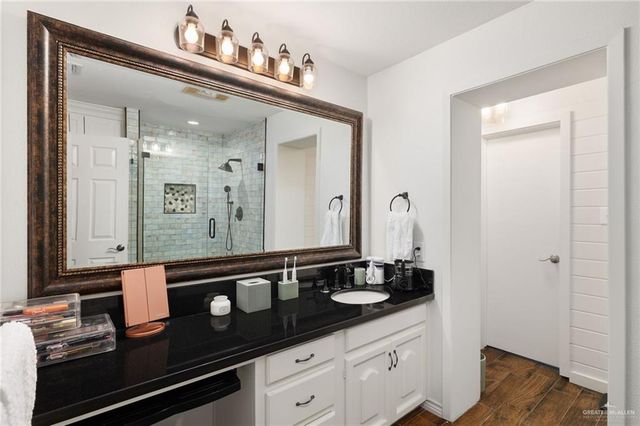 1415 Marigold Avenue, Mcallen, TX 78501