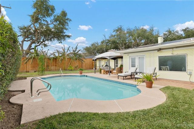 1415 Marigold Avenue, Mcallen, TX 78501