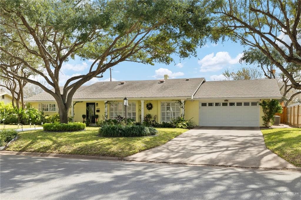 1415 Marigold Avenue, Mcallen, TX 78501