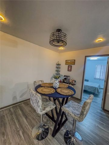 1506 Elvira St, Alice, TX 78332
