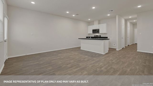 213 VARNER, Maxwell, TX 78656