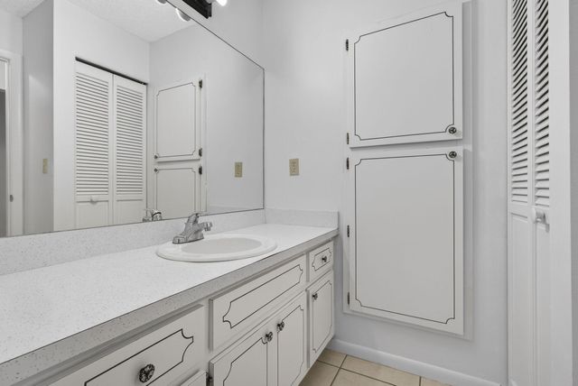 11925 Suellen Circle, Wellington, FL 33414