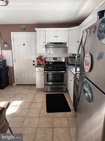 140 PETERSON, Woodbury, NJ 08096