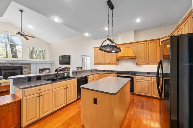 14312 NW 41ST AVENUE, Newberry, FL 32669