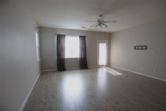 5547 Linden Rose Lane, Sugar Land, TX 77479