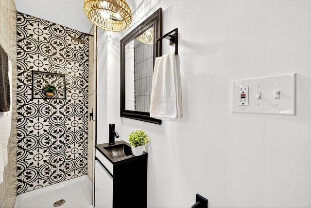 172 N 21st Street, Columbus, OH 43203