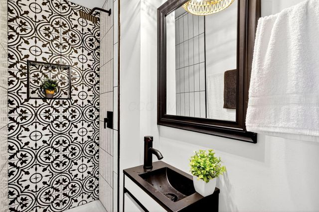 172 N 21st Street, Columbus, OH 43203