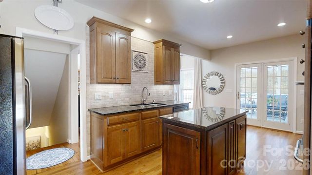 2400 Carriage Lane, Lincolnton, NC 28092