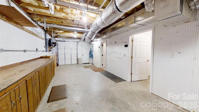 2400 Carriage Lane, Lincolnton, NC 28092