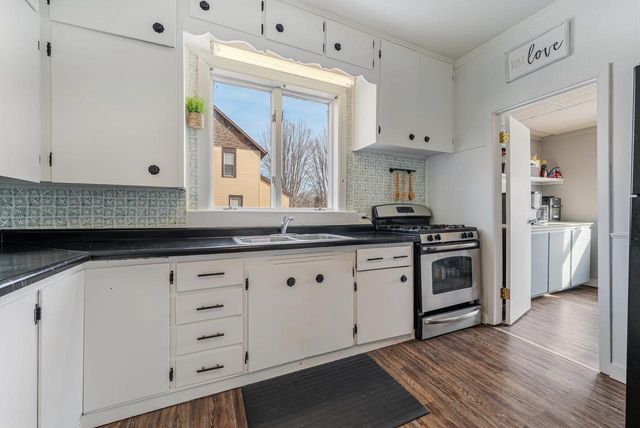 724 MAIN STREET, Neenah, WI 54956