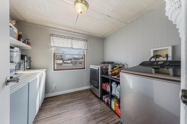 724 MAIN STREET, Neenah, WI 54956