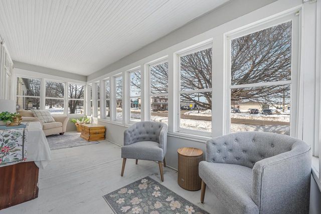 724 MAIN STREET, Neenah, WI 54956