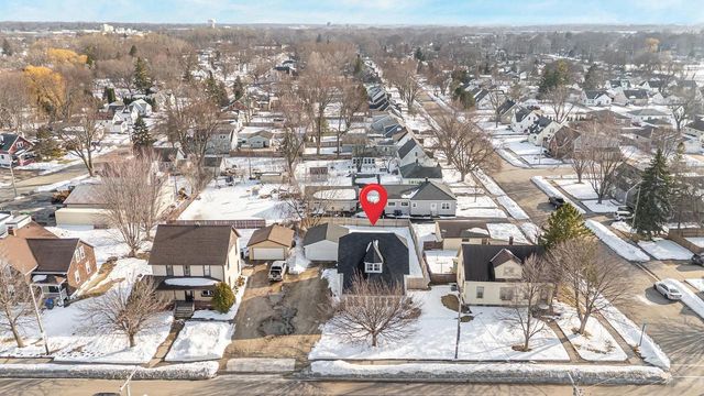 724 MAIN STREET, Neenah, WI 54956